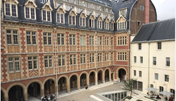 L’attribut alt de cette image est vide, son nom de fichier est catho.png.